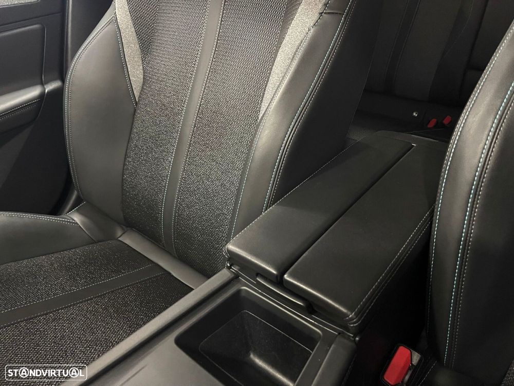 Peugeot 308 SW BlueHDi 130 EAT8 Allure - 51