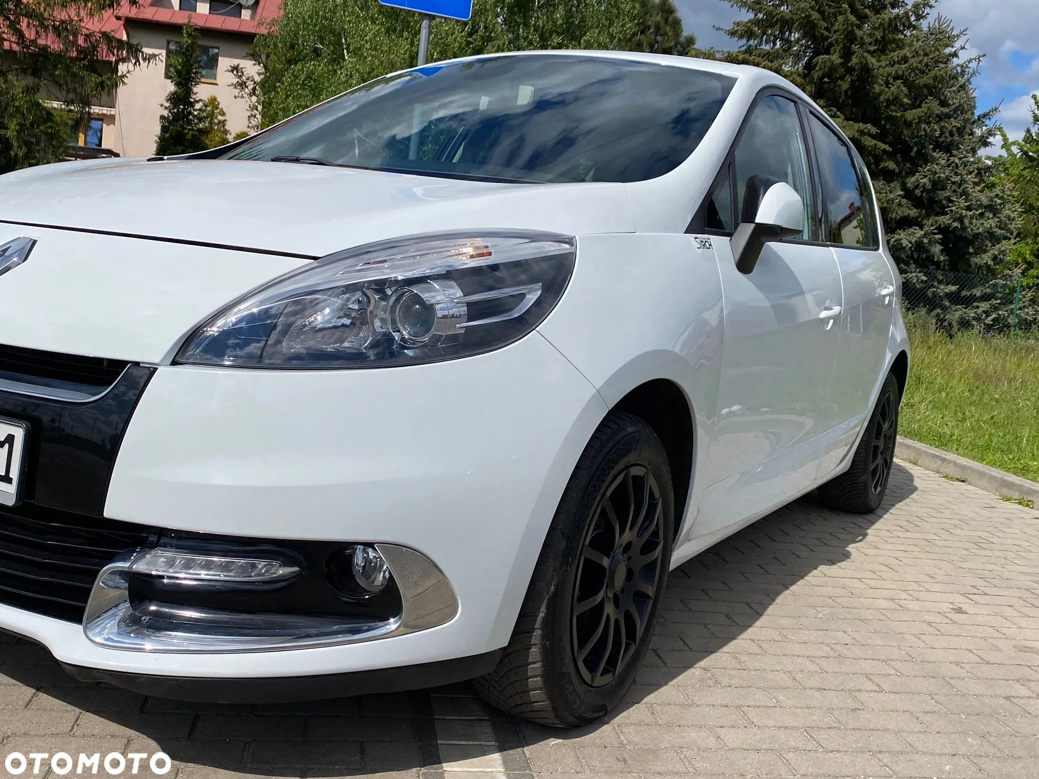 Renault Scenic 1.5 dCi Limited - 9