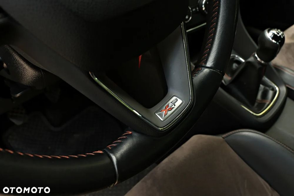 Seat Leon 2.0 TDI X-Perience S&S 4Drive - 25