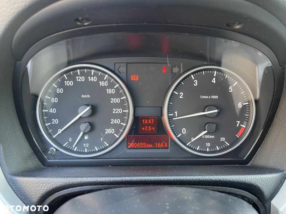 BMW Seria 3 320i - 12