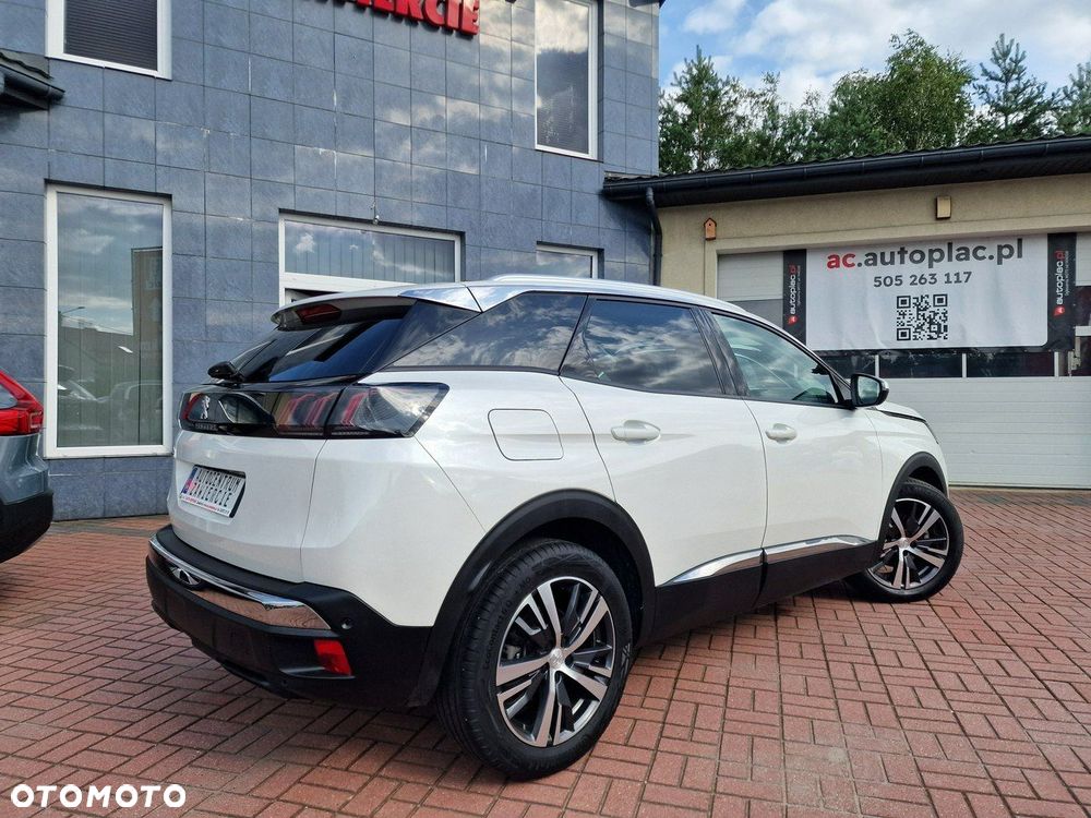 Peugeot 3008 1.6 PureTech Hybrid PHEV Allure S&S EAT8 - 9