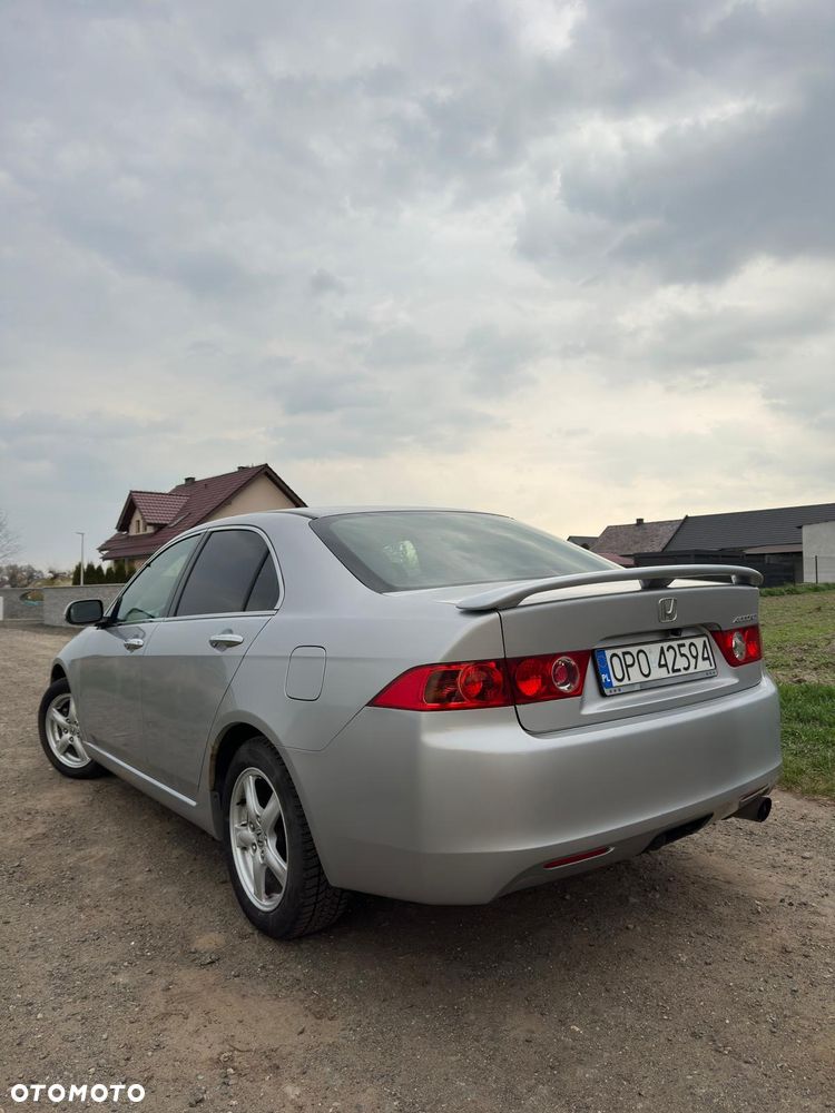 Honda Accord 2.0 Comfort - 5