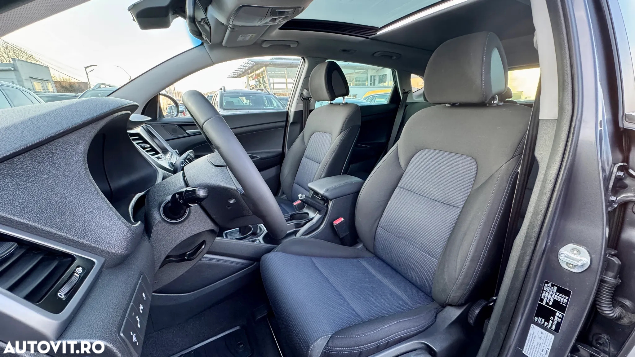 Hyundai Tucson 2.0 CRDI 2WD Style - 13