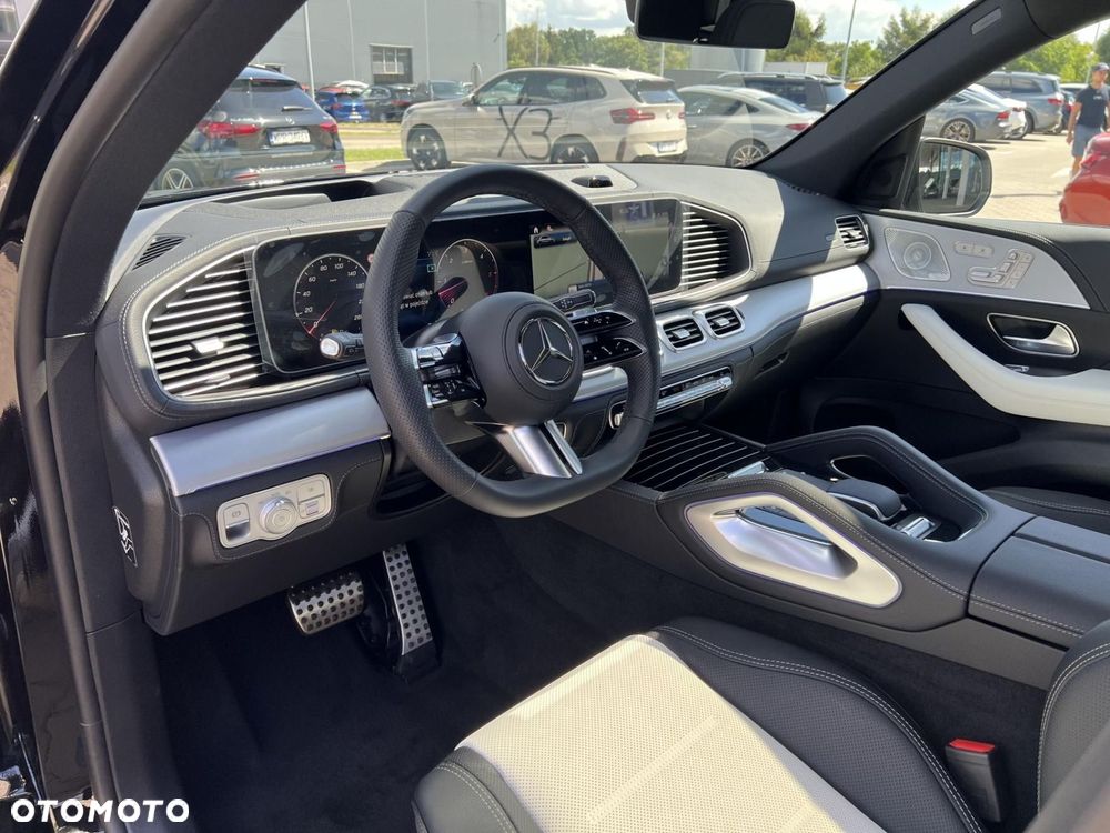 Mercedes-Benz GLE - 11