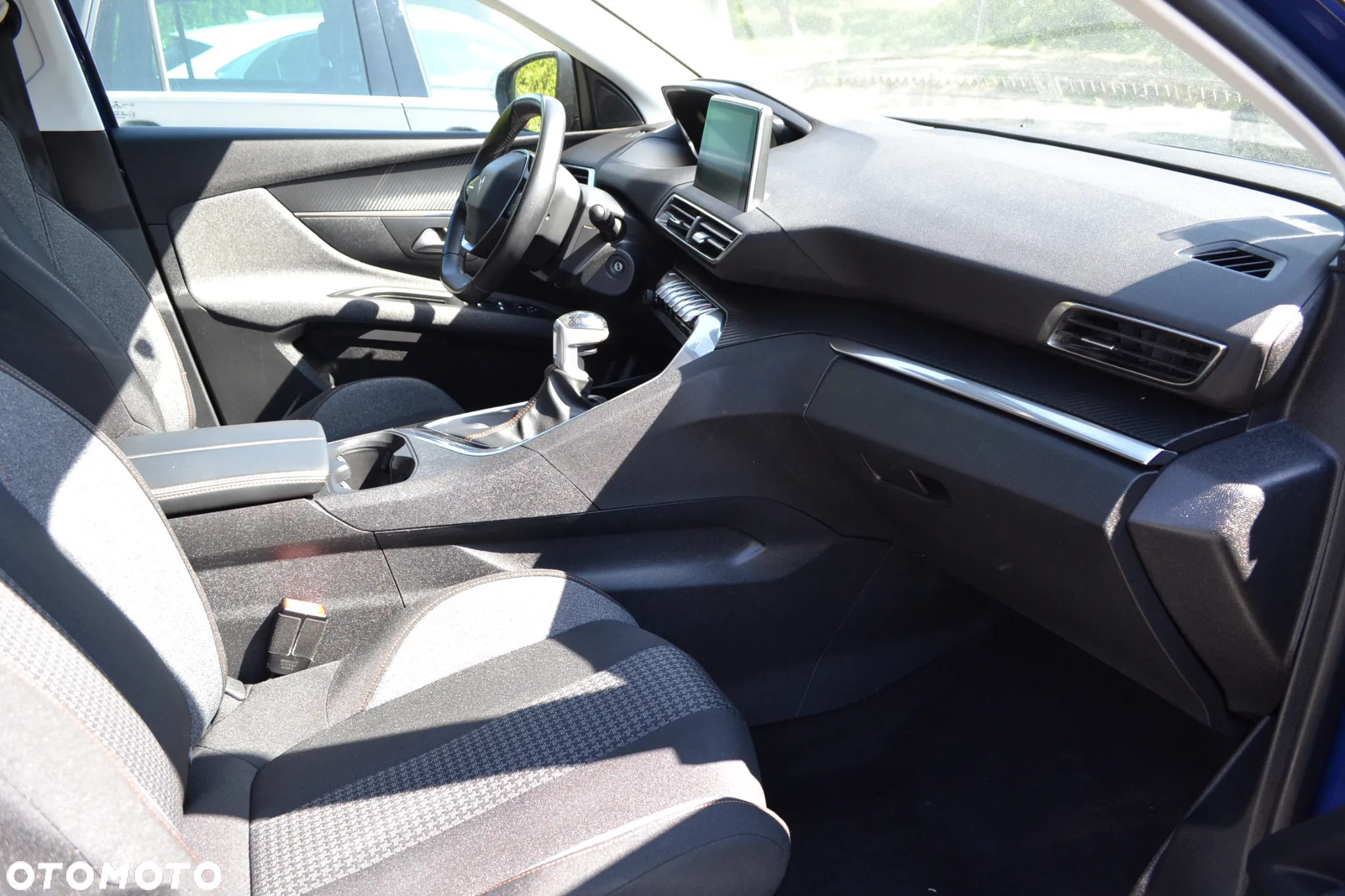 Peugeot 3008 1.2 PureTech Active S&S - 8