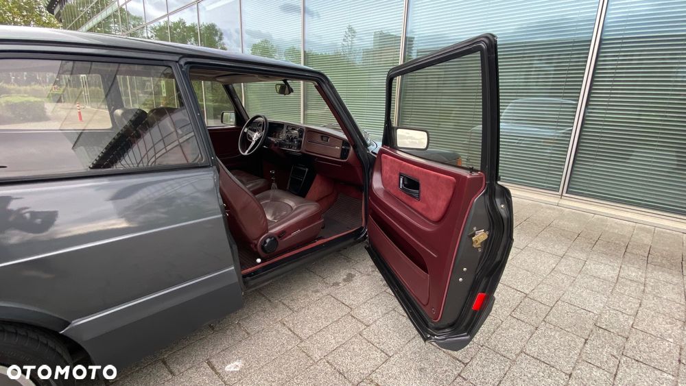 Saab 900 - 17