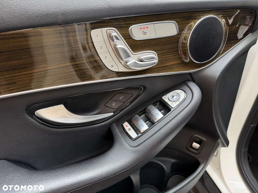 Mercedes-Benz GLC - 19