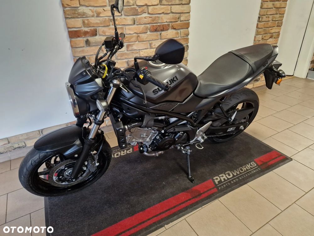 Suzuki SV - 10