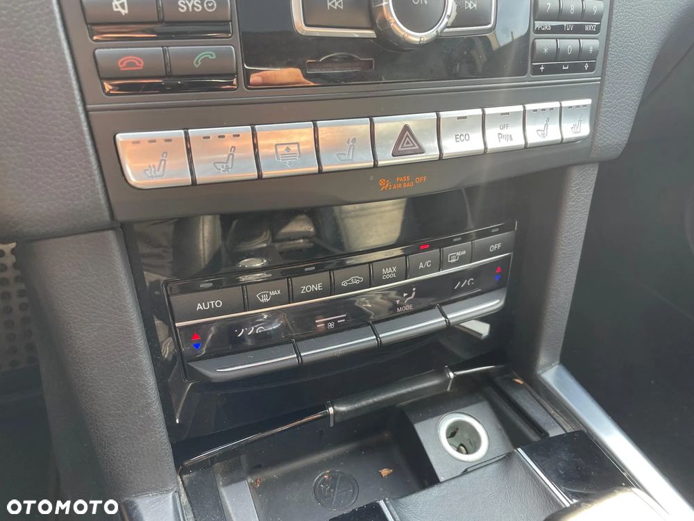 Mercedes-Benz Klasa E 63 AMG S 4-Matic - 28