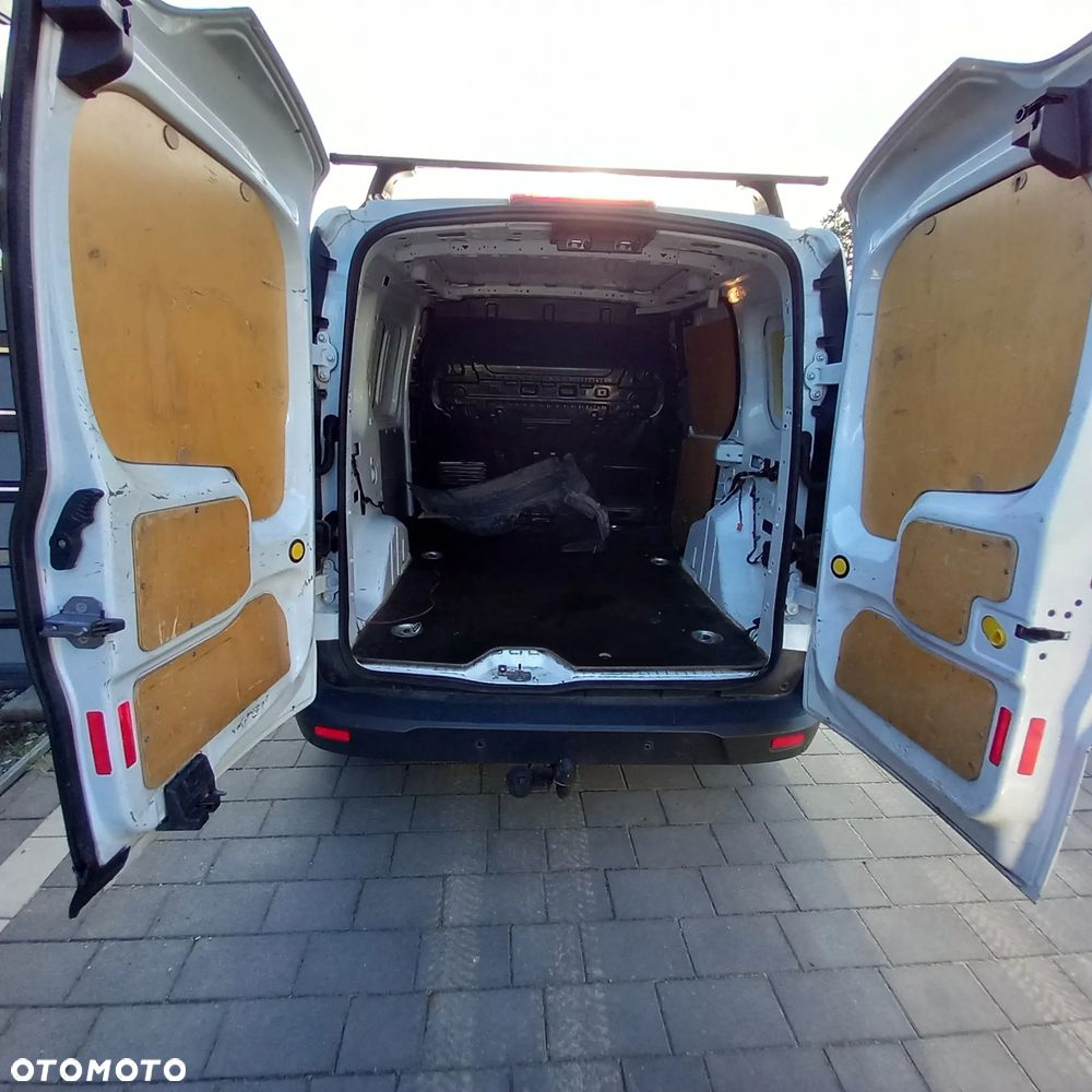 Ford Transit Connect - 14