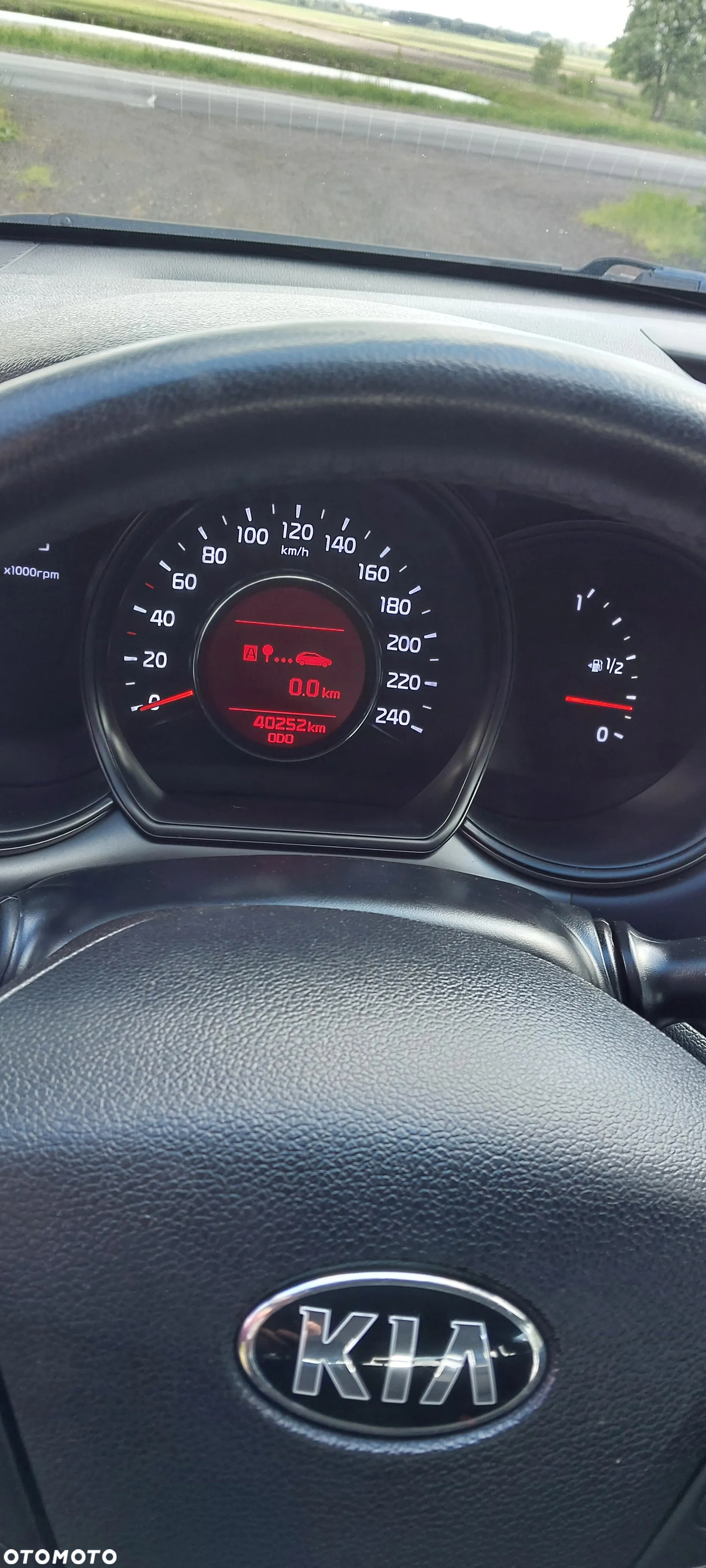 Kia Ceed 1.4 CVVT Dream Team Edition - 10