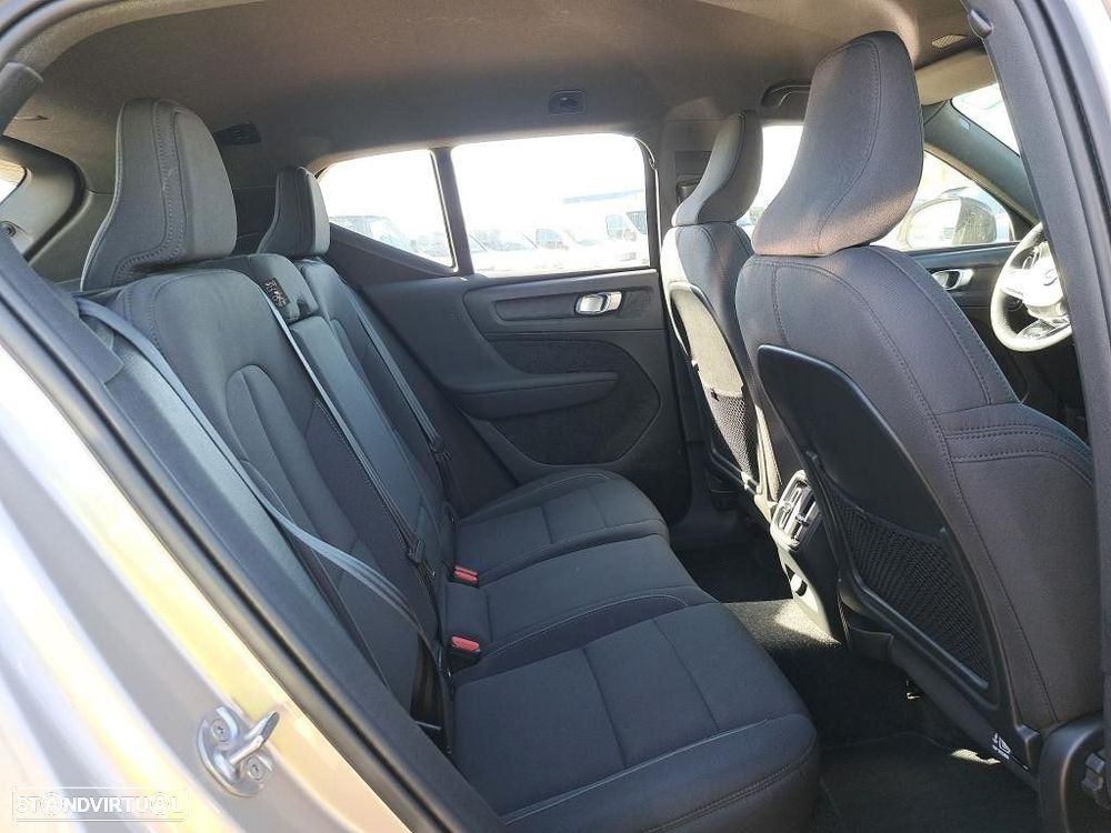 Volvo XC 40 Recharge Extended Range Plus - 6