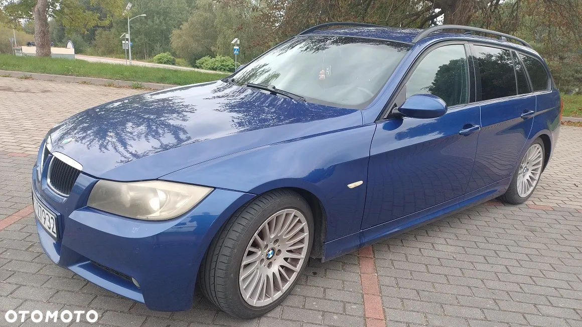 BMW Seria 3 318i Touring - 3