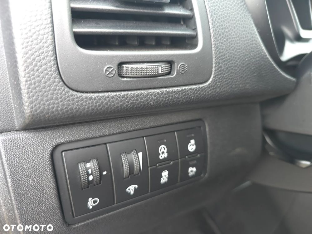 Hyundai ix20 1.4 BlueDrive Comfort - 20