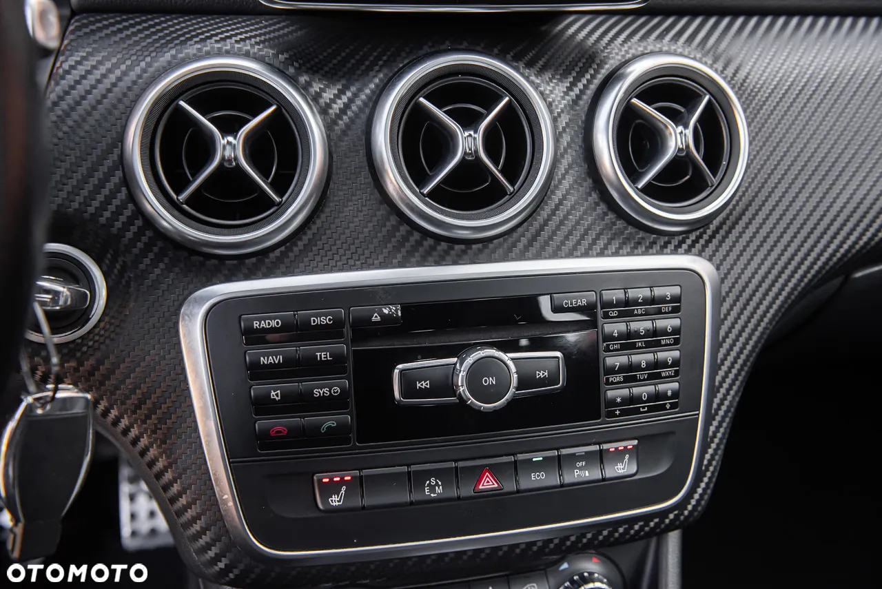 Mercedes-Benz Klasa A 250 4-Matic AMG Line - 26