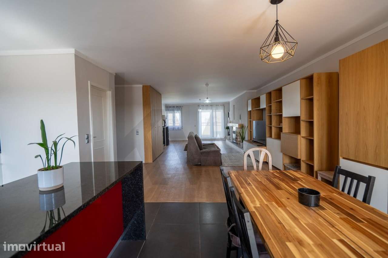 T2 Duplex com 155 m2, Terraço Privativo e Vistas Desafogadas | São Mam - Grande imagem: 5/34
