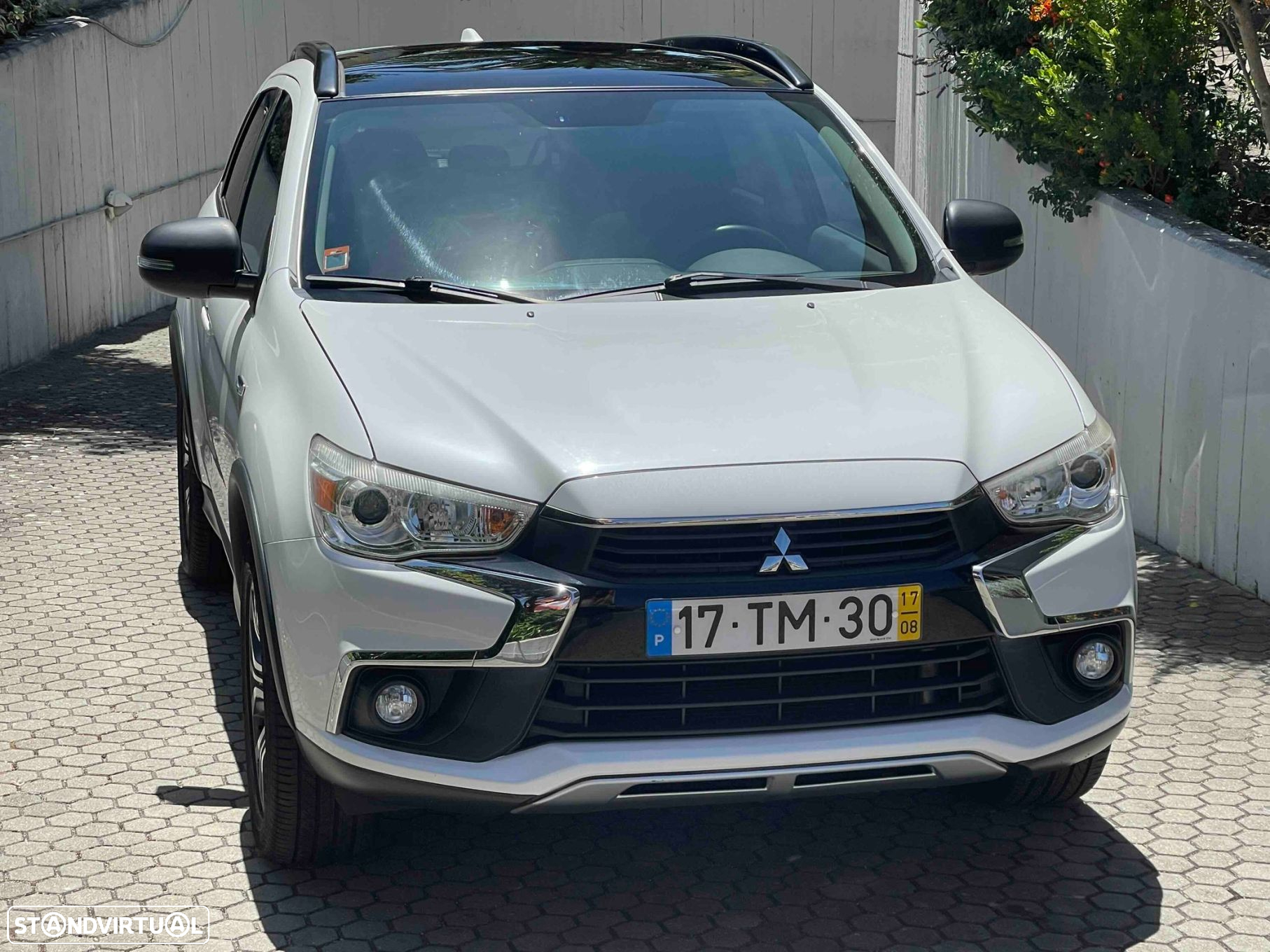 Mitsubishi ASX 1.6 MIVEC Intense Connect Edition - 12