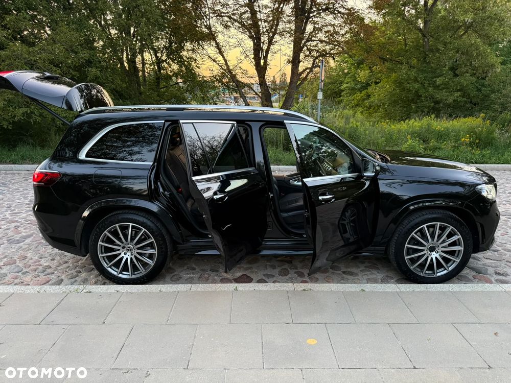 Mercedes-Benz GLS - 11
