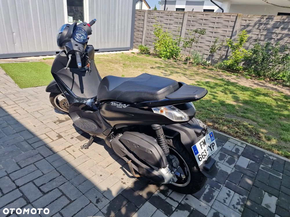Piaggio Beverly - 2