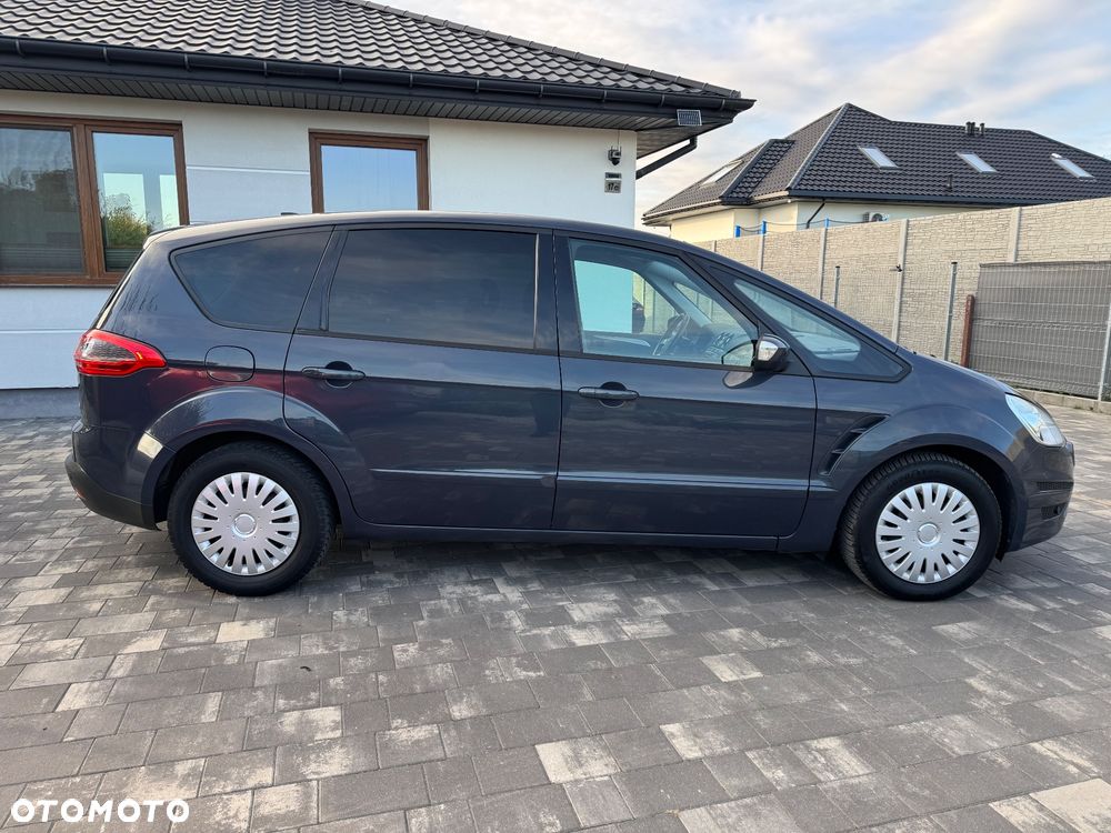 Ford S-Max - 25