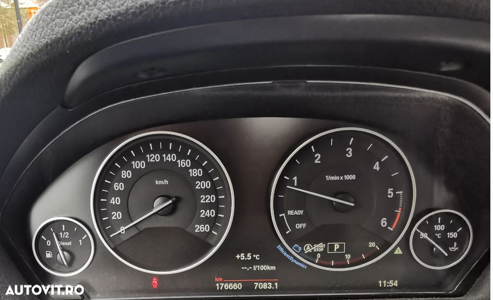BMW Seria 3 320d Touring Aut. - 8