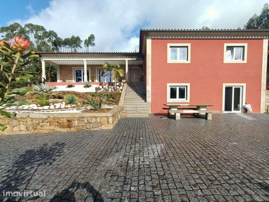 Moradia de Luxo V4 com piscina em Refóios do Lima - Grande imagem: 3/33