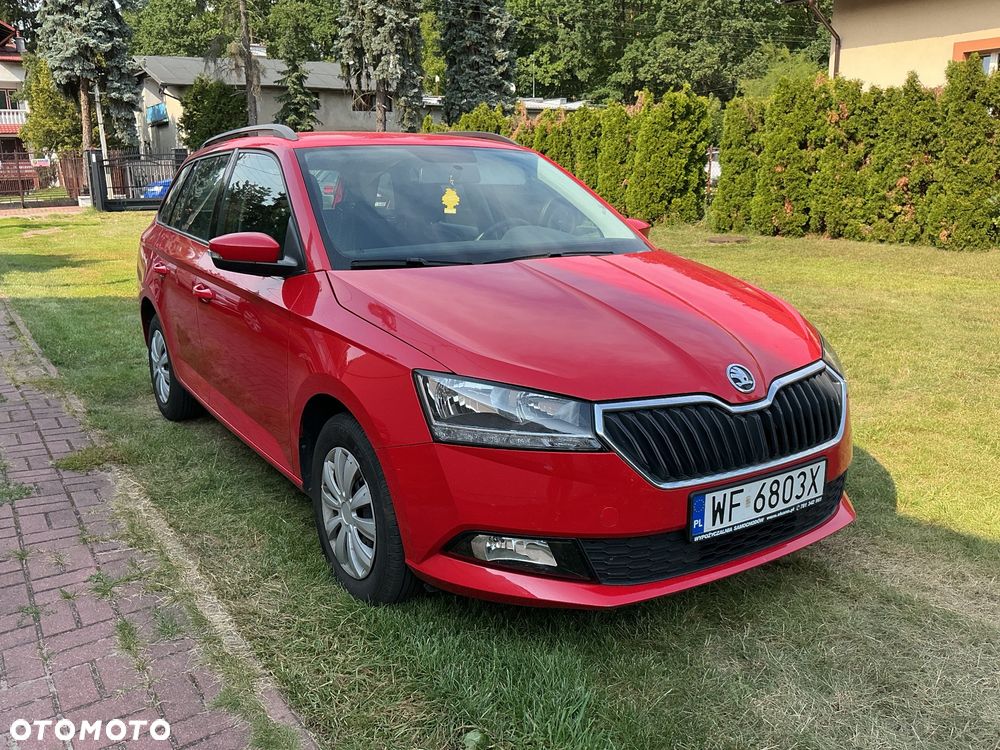 Skoda Fabia 1.0 Joy - 1