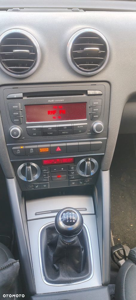 Audi A3 Sportback 1.4 TFSI Ambiente - 11