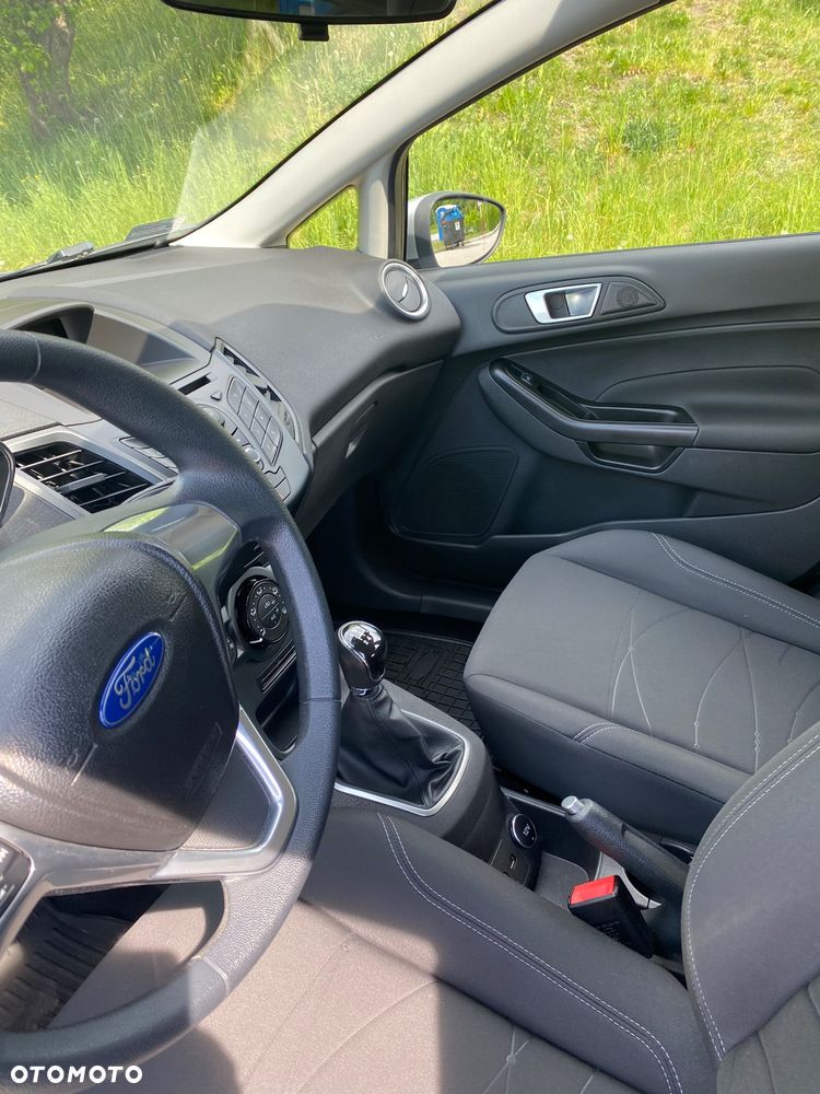 Ford Fiesta - 16