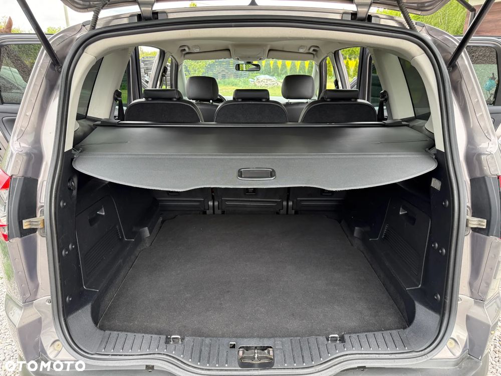 Ford S-Max 2.0 TDCi DPF Titanium - 28