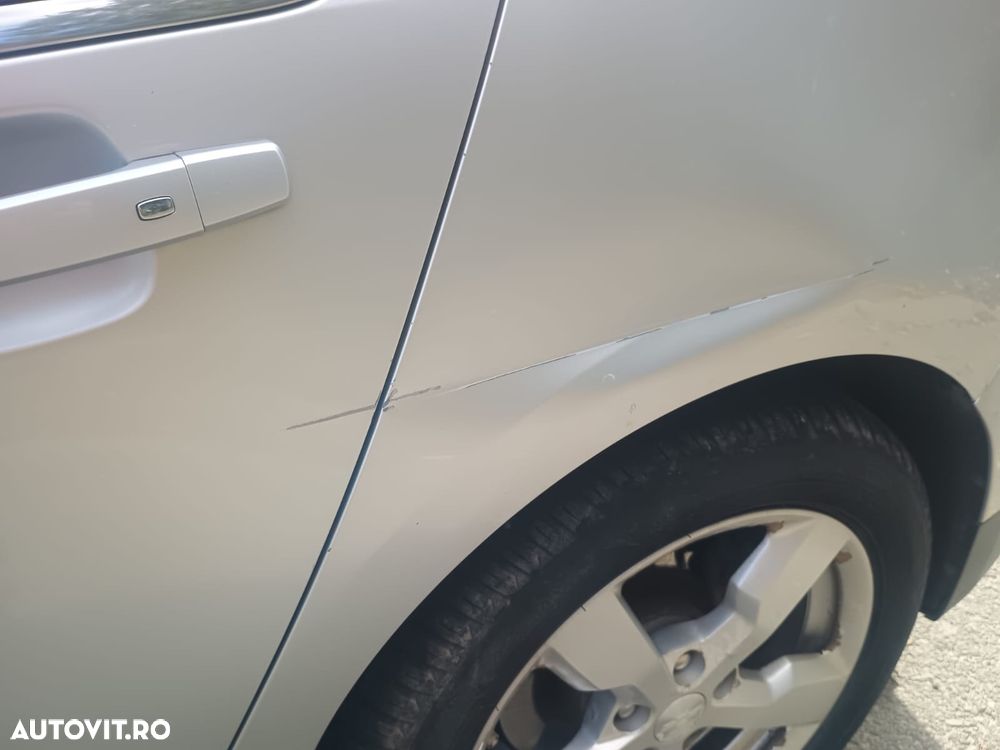 Chevrolet Volt Exclusive - 4