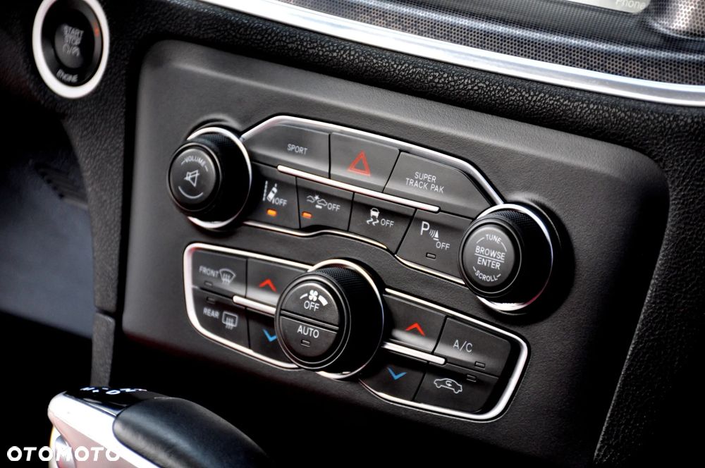 Dodge Charger Automatik R/T Scat Pack - 34