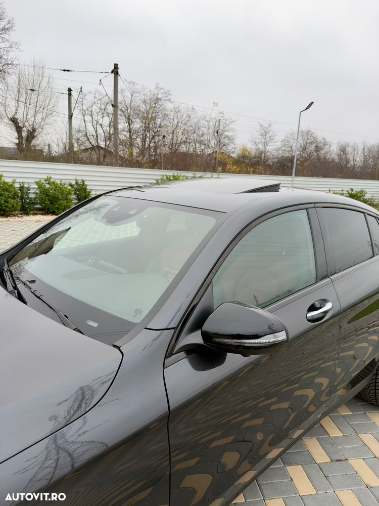 Mercedes-Benz GLC Coupe 300 4MATIC - 6