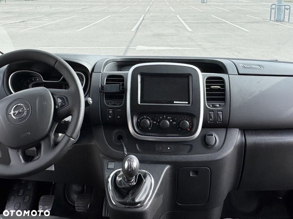 Opel Vivaro L2H1 2,9t Elegance Business - 7
