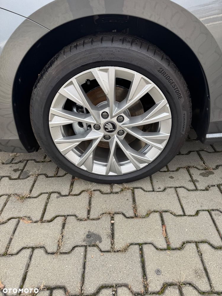 Skoda Superb 2.0 TDI SCR Selection DSG - 10