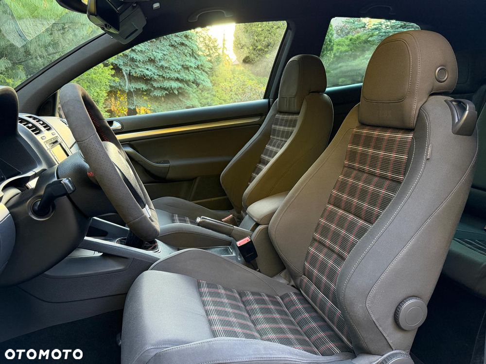 Volkswagen Golf 2.0 GTI - 20