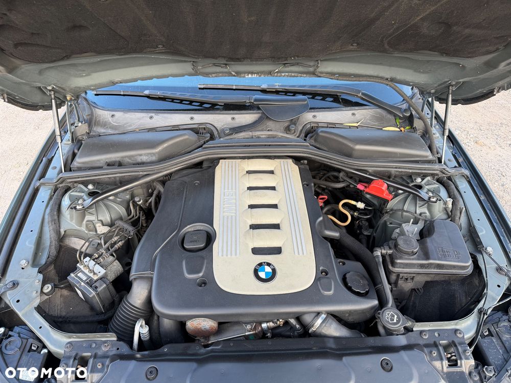 BMW Seria 5 530d - 24