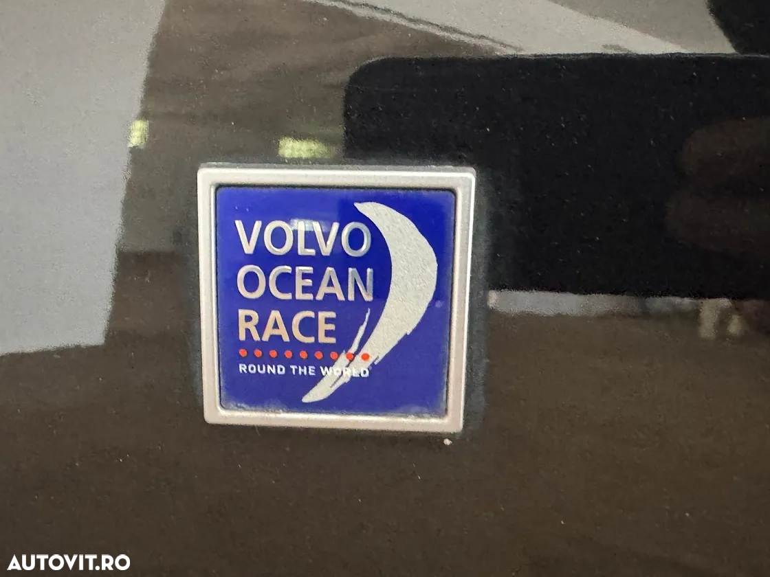Volvo V40 Cross Country D3 Geartronic Ocean Race - 19
