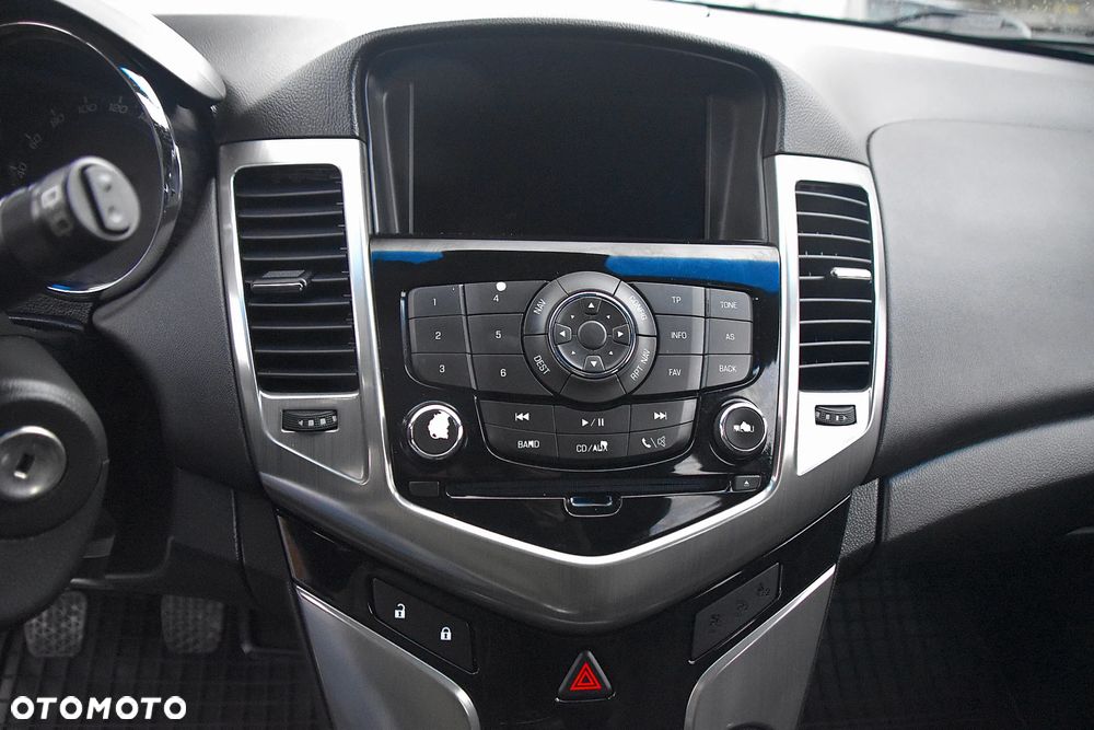 Chevrolet Cruze - 17