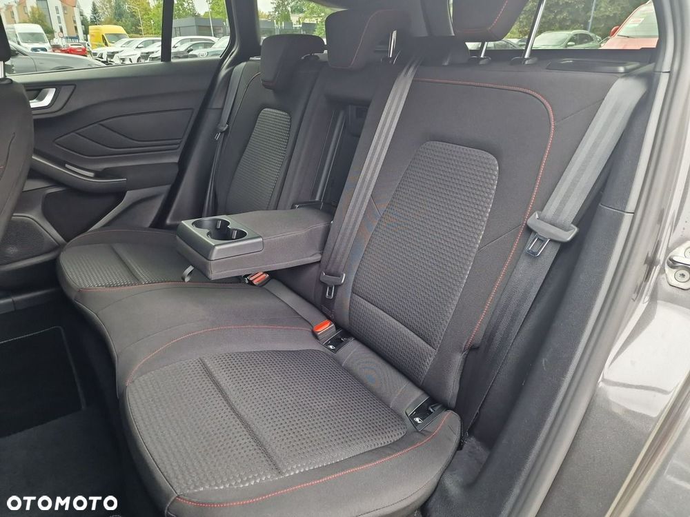 Ford Focus 1.0 EcoBoost Hybrid ST-LINE X - 22