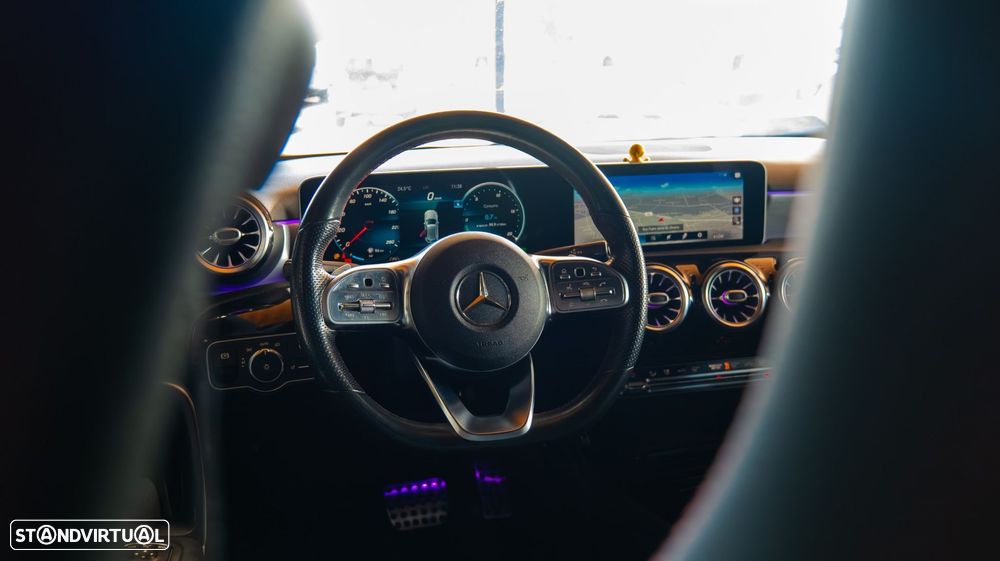 Mercedes-Benz A 200 AMG Line Aut. - 22