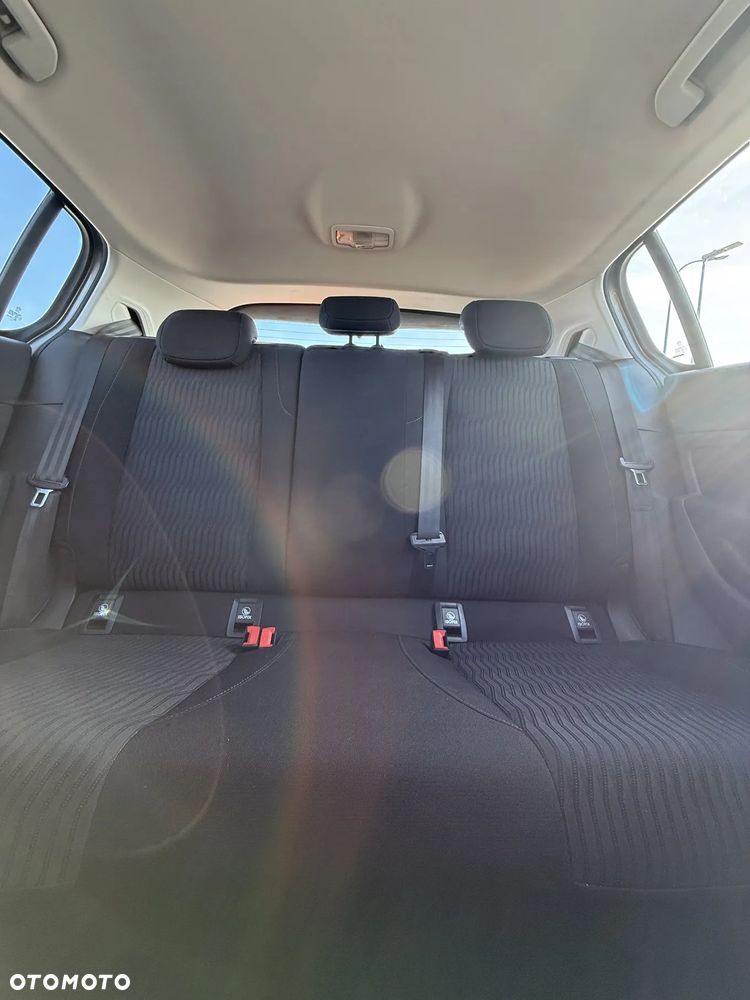 Peugeot 308 1.6 THP Active - 10