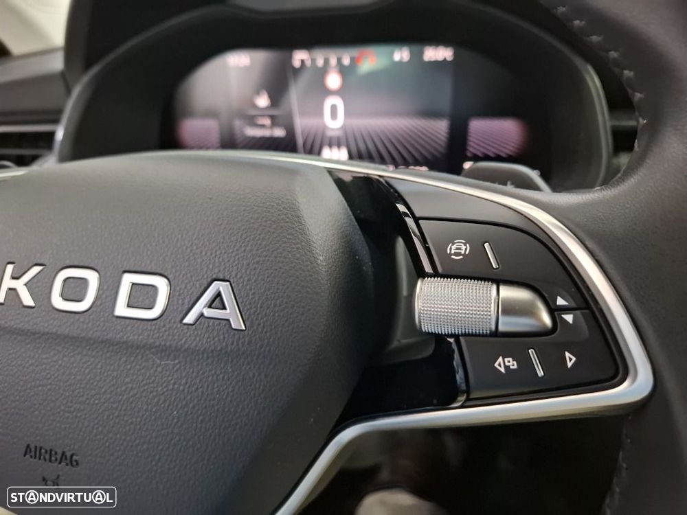 Skoda Scala 1.0 TSI Selection DSG - 21