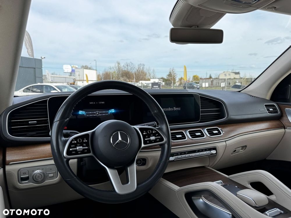 Mercedes-Benz GLE - 11