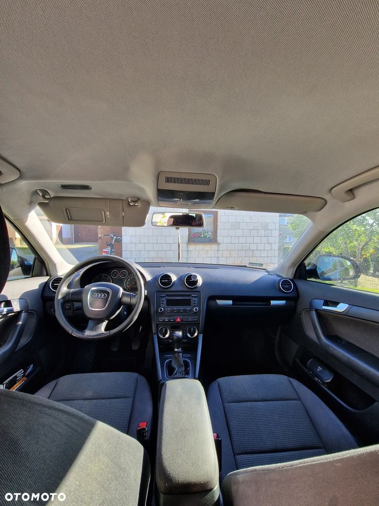 Audi A3 Sportback 1.9 TDI DPF Attraction - 12