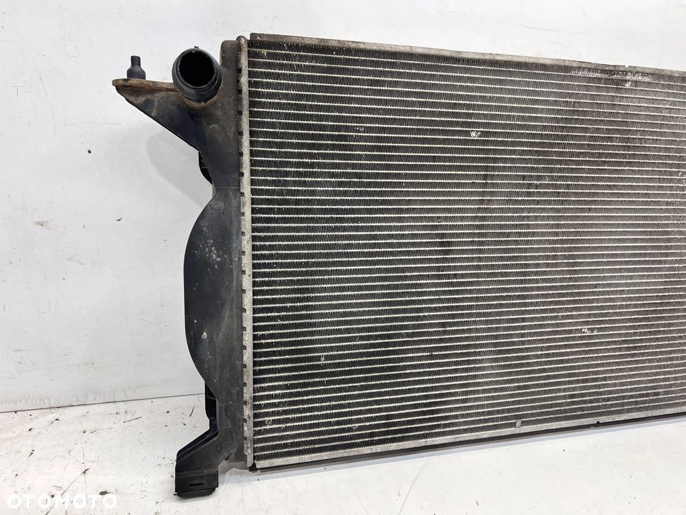 CHŁODNICA WODY AUDI A4 B7 1.9 TDI 8E0121251A - 6