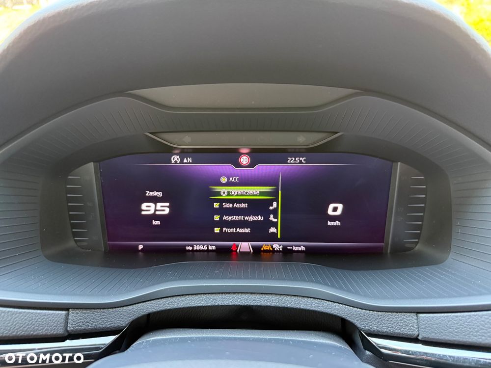 Skoda Karoq 1.5 TSI ACT 4x2 Sportline DSG - 27