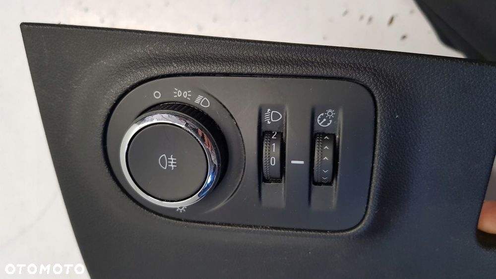 obudowa włącznik świateł Opel Corsa E - 5
