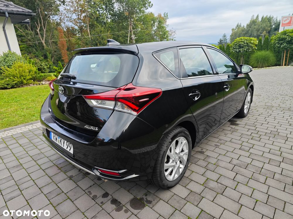 Toyota Auris 1.2 Turbo Design Edition - 7