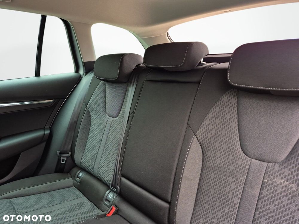 Skoda Octavia 2.0 TDI Style DSG - 16